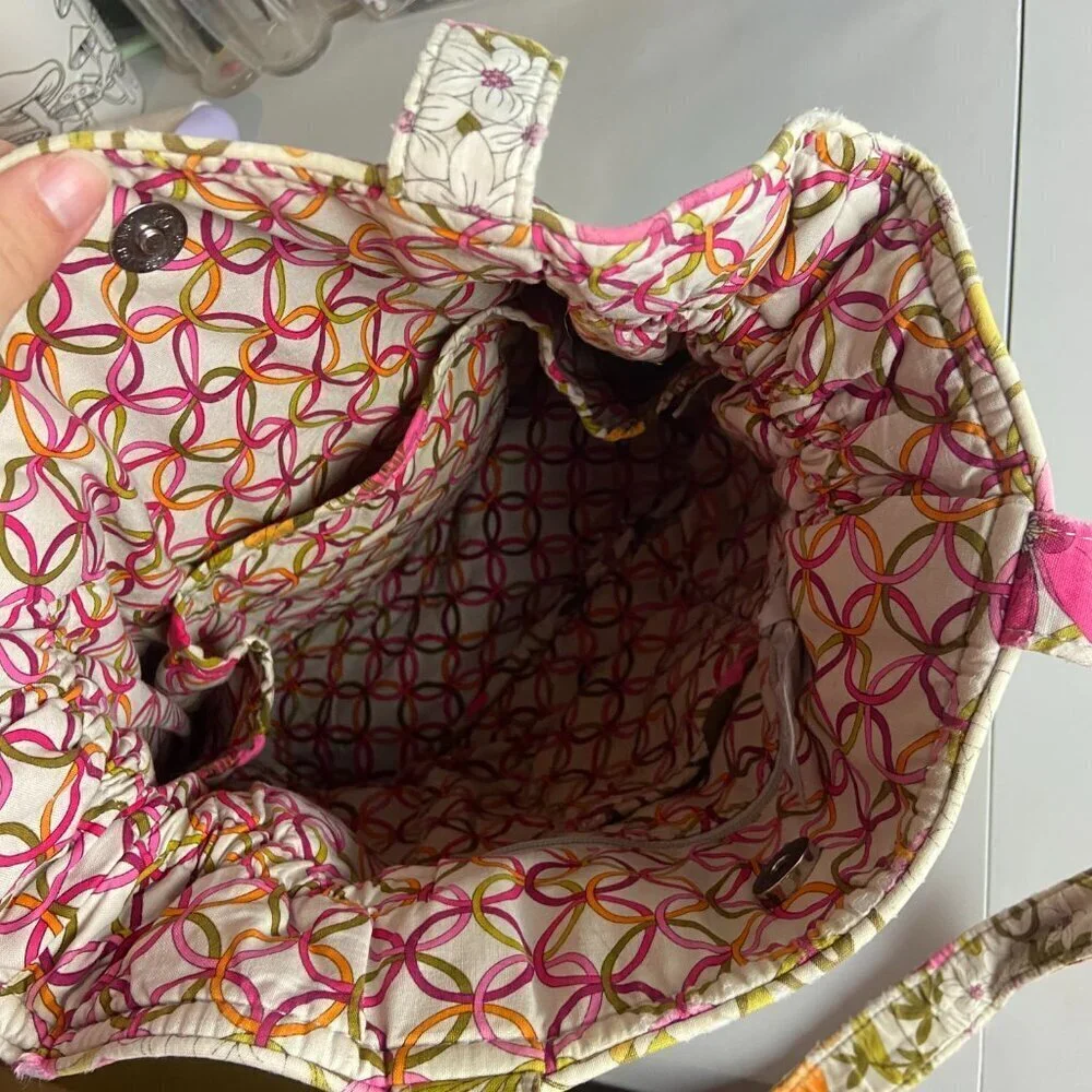 Vera Bradley Watercolor Floral Cinch Toe Snap Purse Laura Shoulder Bag Quilted